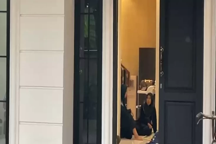 Suasana Rumah Duka Jelang...