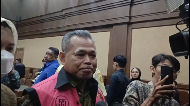 Divonis 11 Tahun Penjara,...