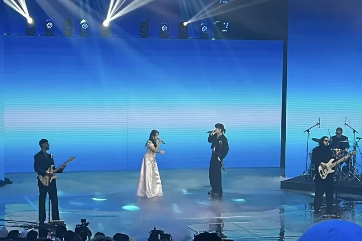 Duet Bareng Shabrina...
