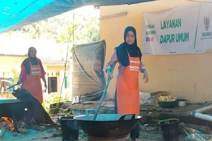 Bangun Dapur Umum, Baznas...