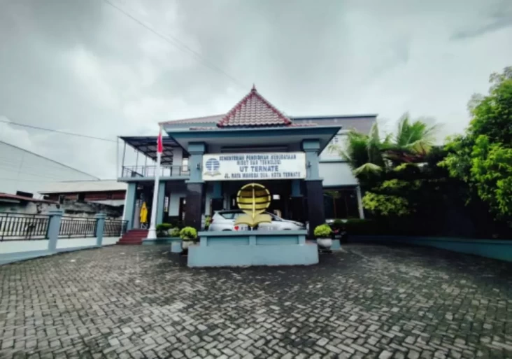 Kerja Jalan, Karier...
