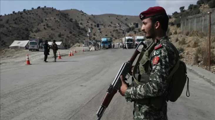 Pasukan Afghanistan...