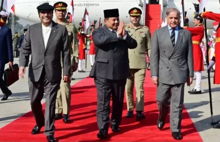 Prabowo Tiba di Pakistan,...