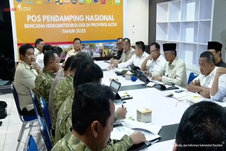 Prabowo Alokasikan Rp4...