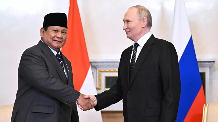 Putin dan Prabowo akan...