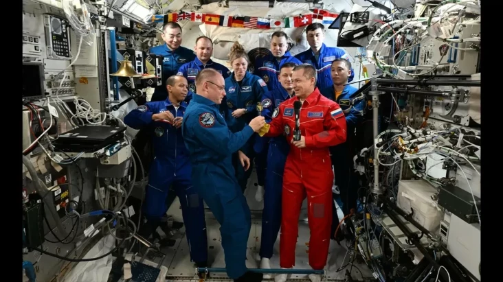 Astronot NASA Ucapkan...