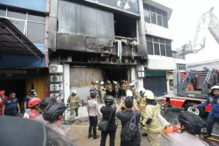 RS Polri Identifikasi...