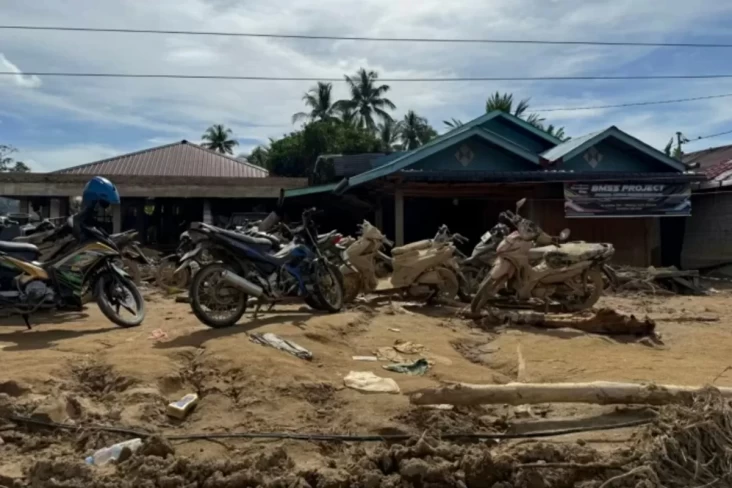 Kemendiktisaintek Gerakkan...