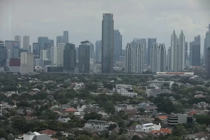 Pramono Akan Cek Perizinan...