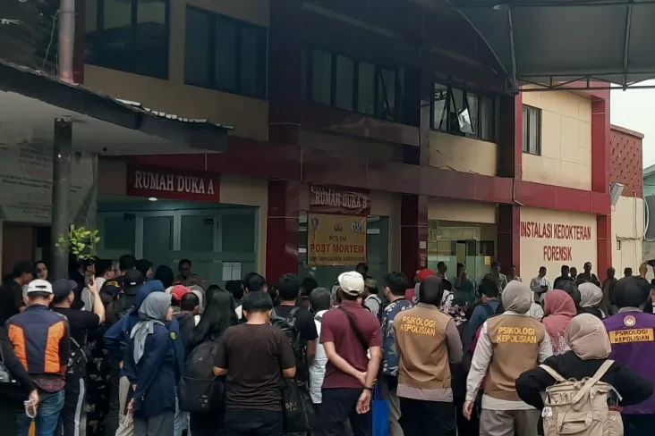 12 Korban Meninggal...