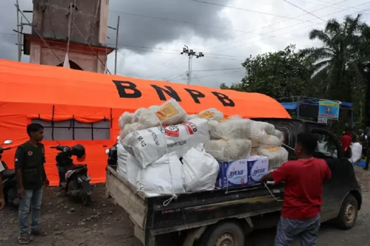 BNPB: 125 Ton Bantuan...