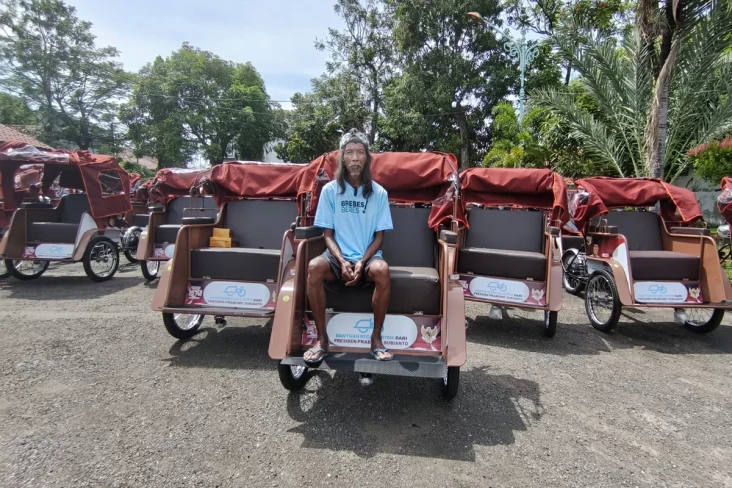 Dapat Becak Listrik...