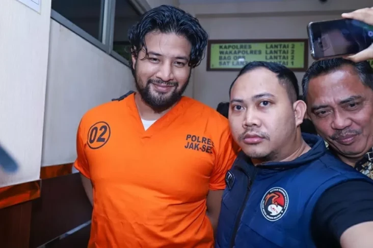 Selama Sidang Ammar...