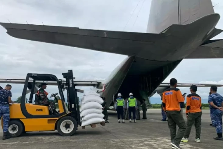 3.680 Ton Beras Disiapkan...