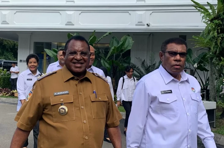Presiden Prabowo Kumpulkan...