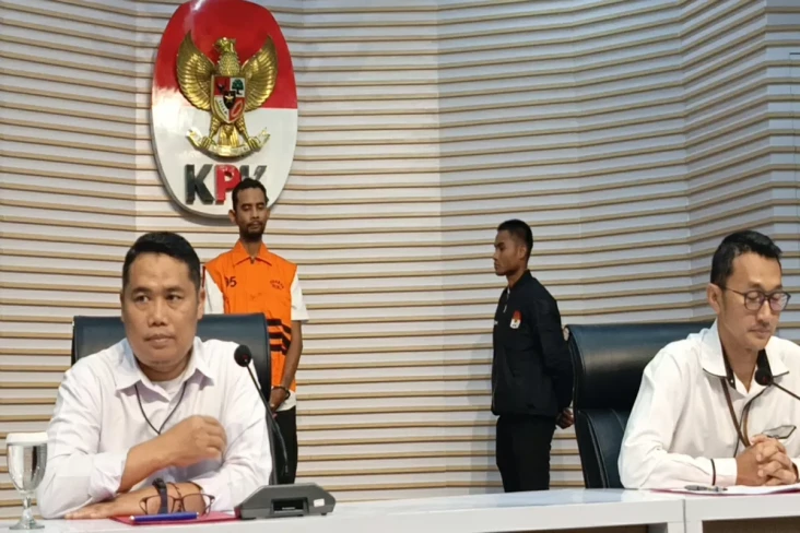 Ditahan KPK, Pejabat...