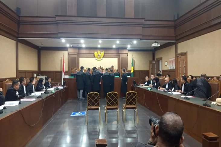 Tak Bisa Hadir Usai...