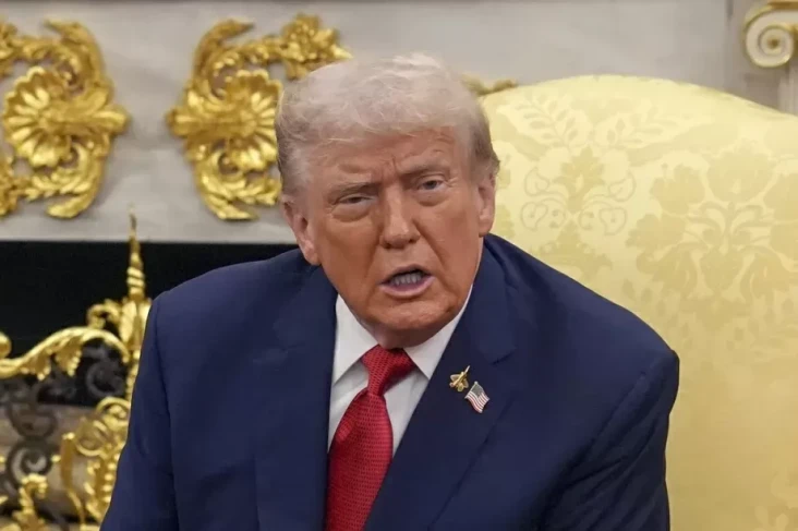 Trump Perluas Larangan...