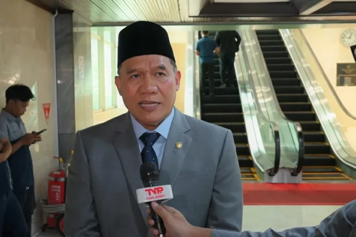 Anggota DPR: Larangan...