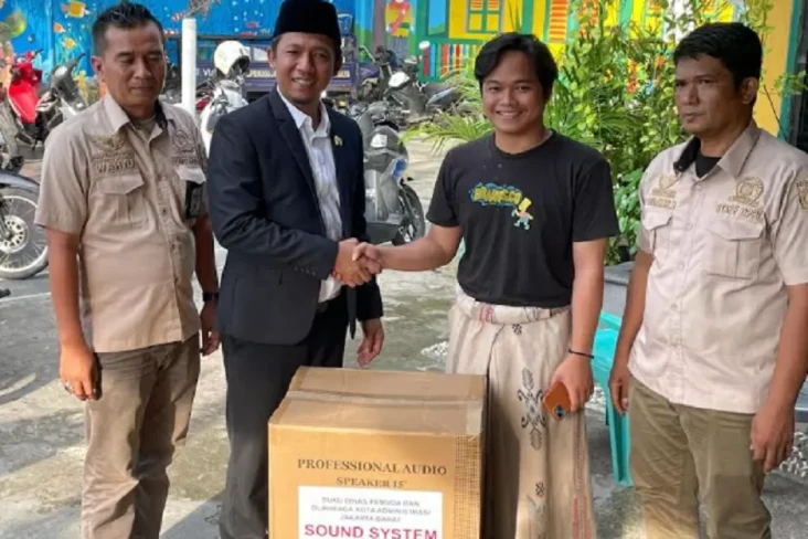 Anggota DPRD DKI Jakarta...