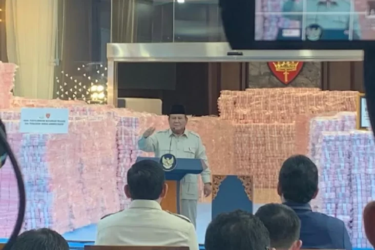 Prabowo Mengaku Siap...