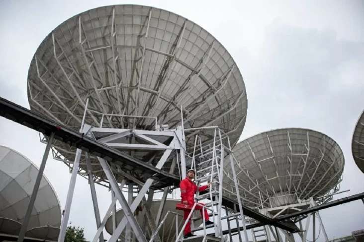 Satelit Merah Putih...