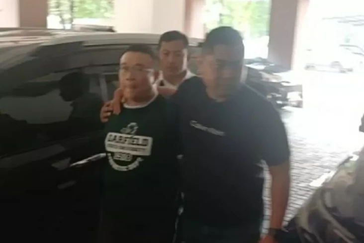 Usai Usir dan Rusak...