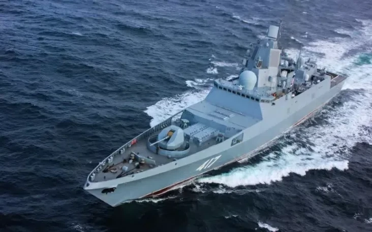 10 Kapal Perang Fregat...