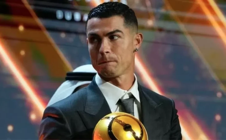 Cristiano Ronaldo Targetkan...