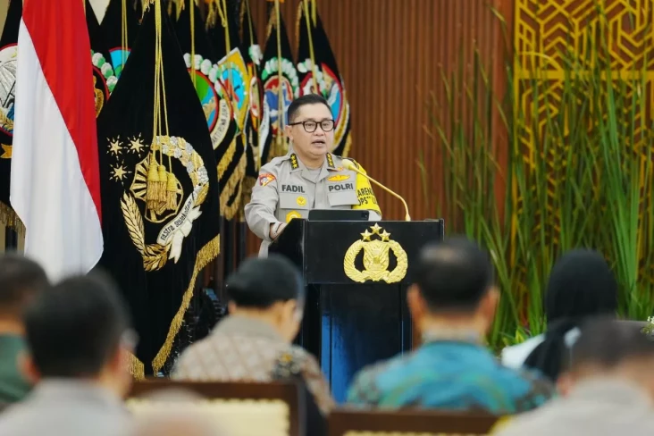 Polri Terbitkan 35 Red...