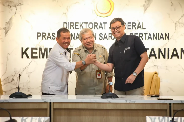 Teken Kontrak 9,8 Juta...
