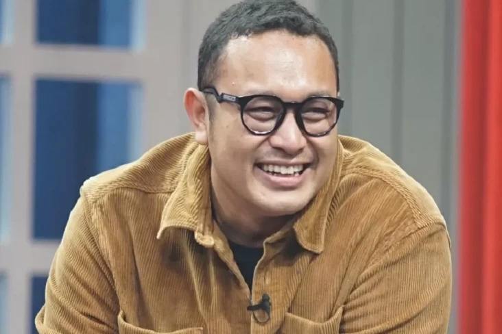 Gilang Dirga Ungkap...