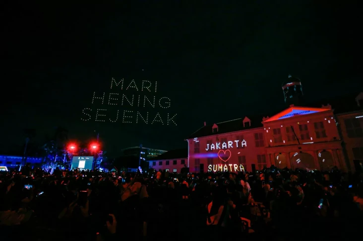 Donasi Saat Malam Tahun...
