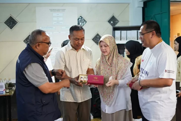 Mendulang Cuan lewat...