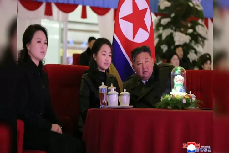 Putri Kim Jong-un Kunjungi...