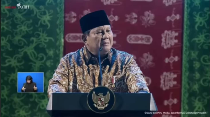 Prabowo Bersyukur Masuk...