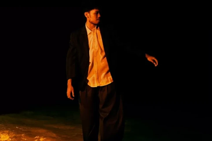 Jadi Lagu Yang Paling...