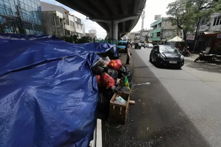 Pemkot Tangsel Alihkan...