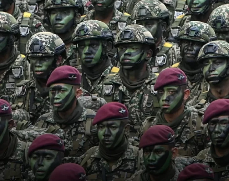 20 Tentara Malaysia...