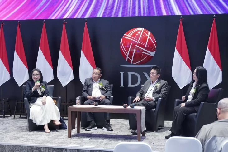 Pemerintah Diminta Tinjau...