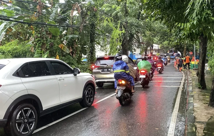 Pasar Warung Buncit...
