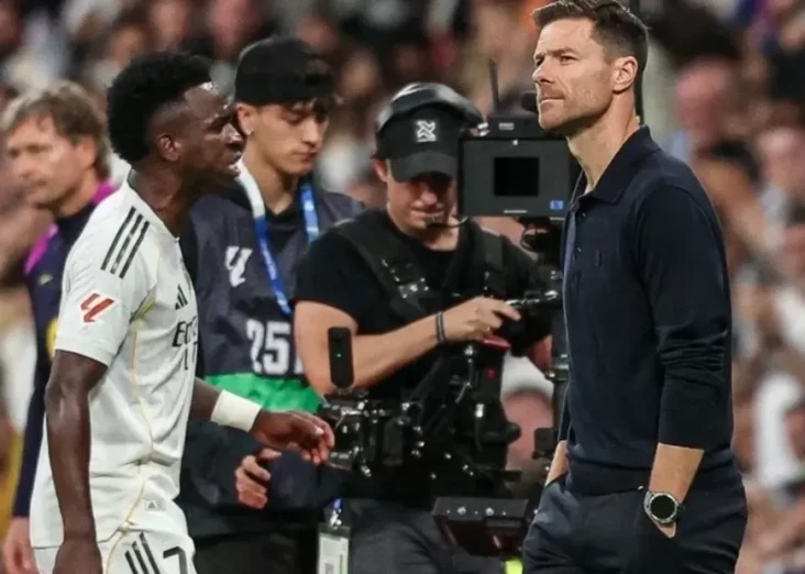 Alasan Xabi Alonso Mundur...