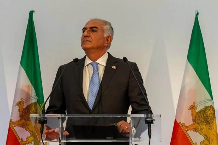 Siapa Reza Pahlavi,...