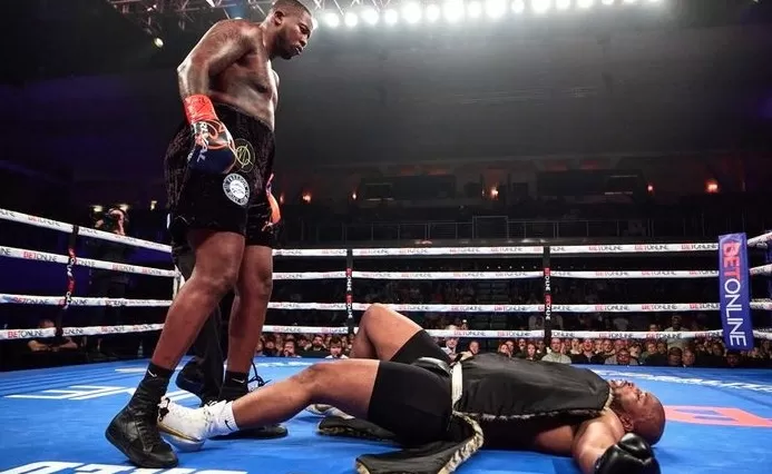 Tyson Fury Ditawari...