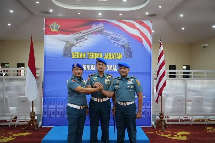 Kolonel Laut (PM) Khoirul...