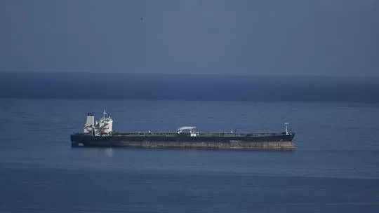 Kapal Tanker Berbendera...