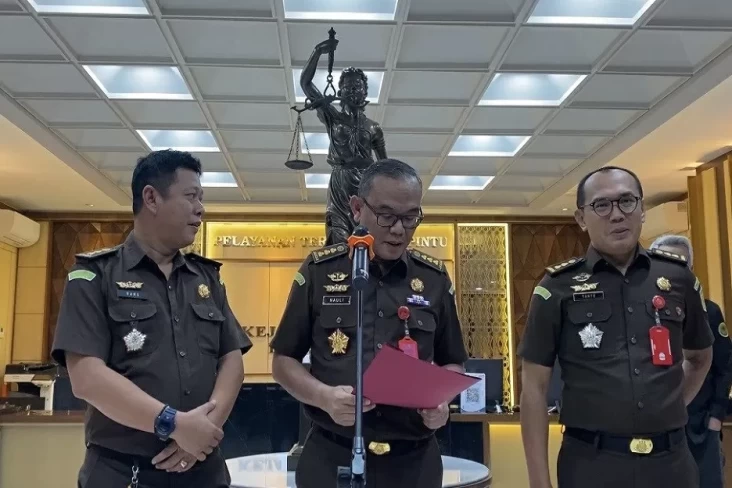 Kejati Jakarta Tetapkan...