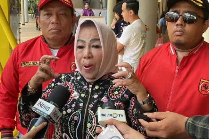 Pengacara Eggi Sudjana...