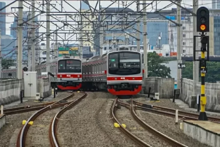 KRL dari Bogor hanya...