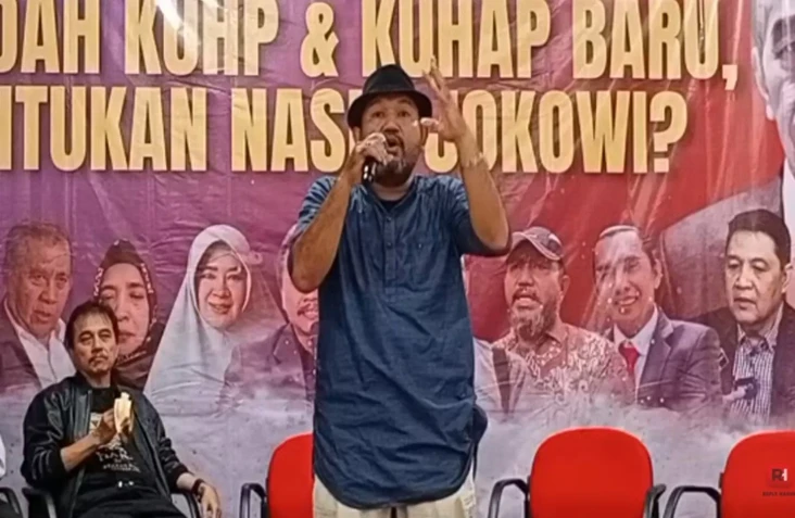 Tersangka Kasus Ijazah...